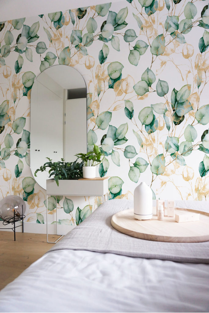 Papier peint N°138 Eucalypto blanc et vert chambre