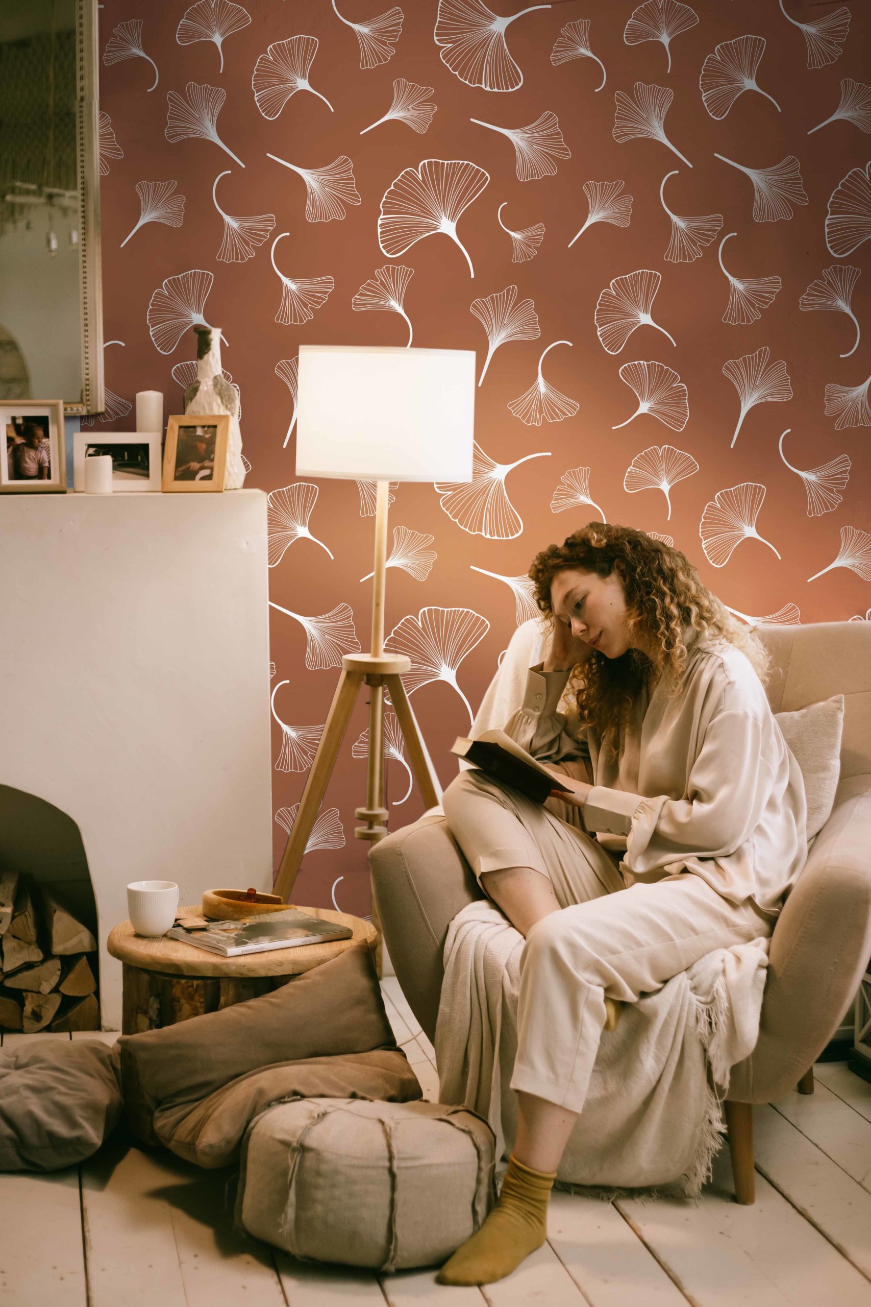 Papel pintado n181 Ginkgo sobre fondo de terracota acogedor salón Papel pintado n181Ginkgo sobre fondo terracota acogedora sala de estar