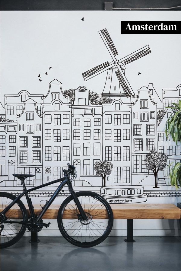 Papel pintado La ciudad de Ámsterdam en blanco y negro