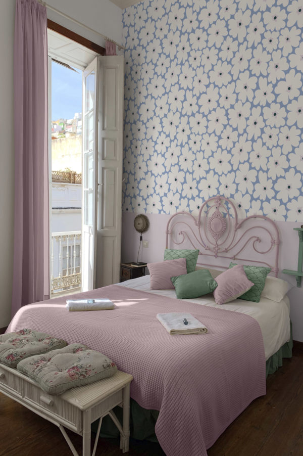 N 301 Papel pintado flores vintage fondo azul dormitorio