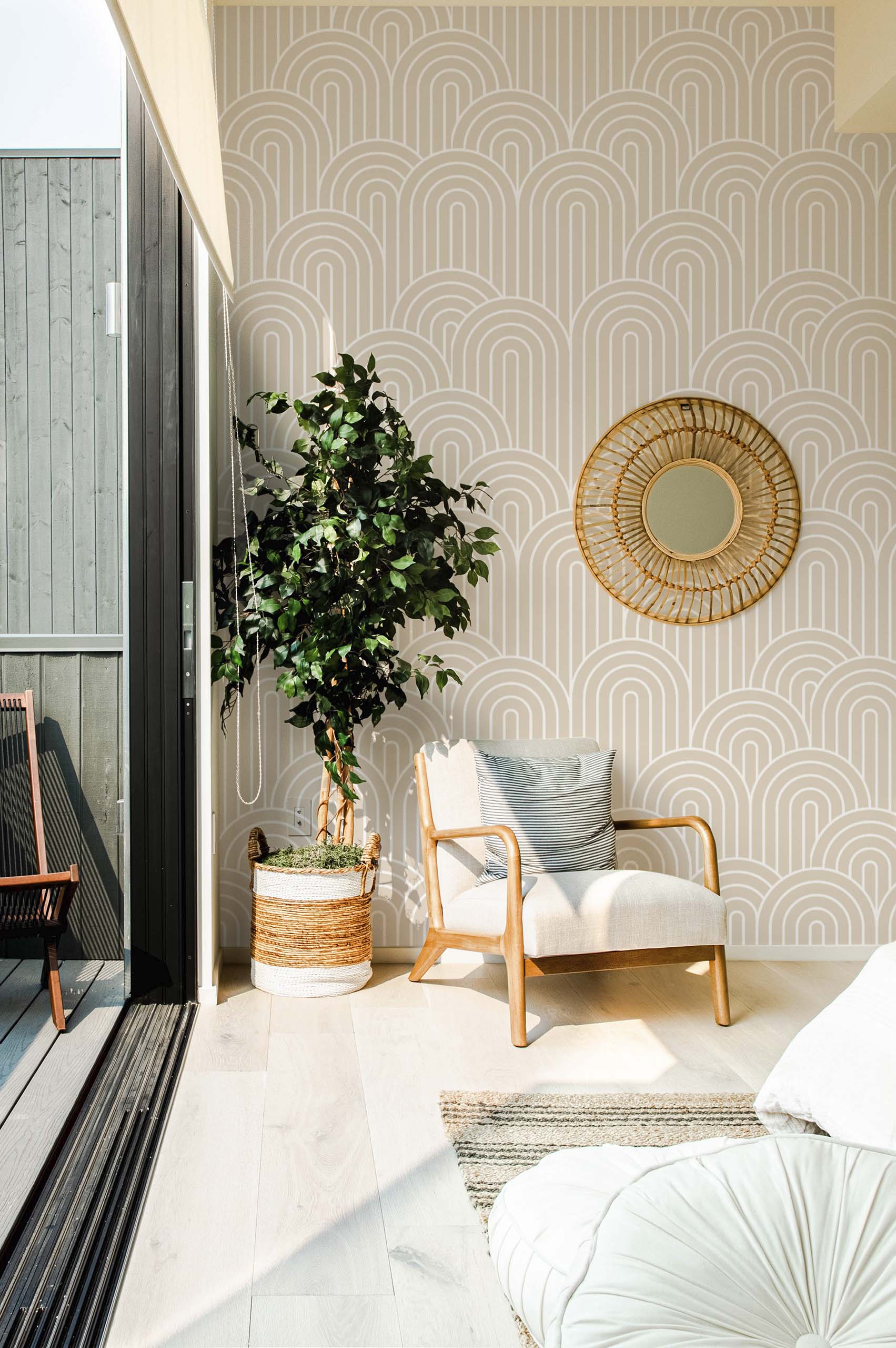 salon beige papier peint arche semi circulaire art déco géométrique