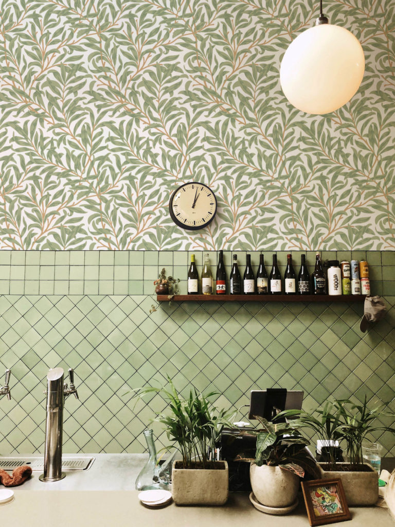 Kitchen green leaf wallpaper